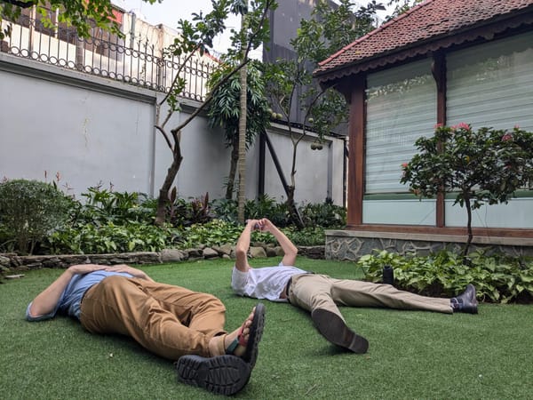 Living in Việt Nam, Pt. 3 - A Day at the Office
